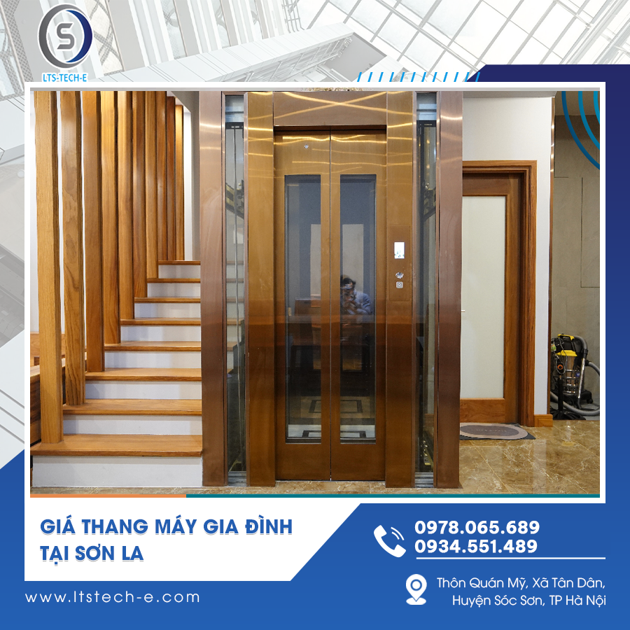 Khung bao thang máy hài hòa với nội thất gỗ
